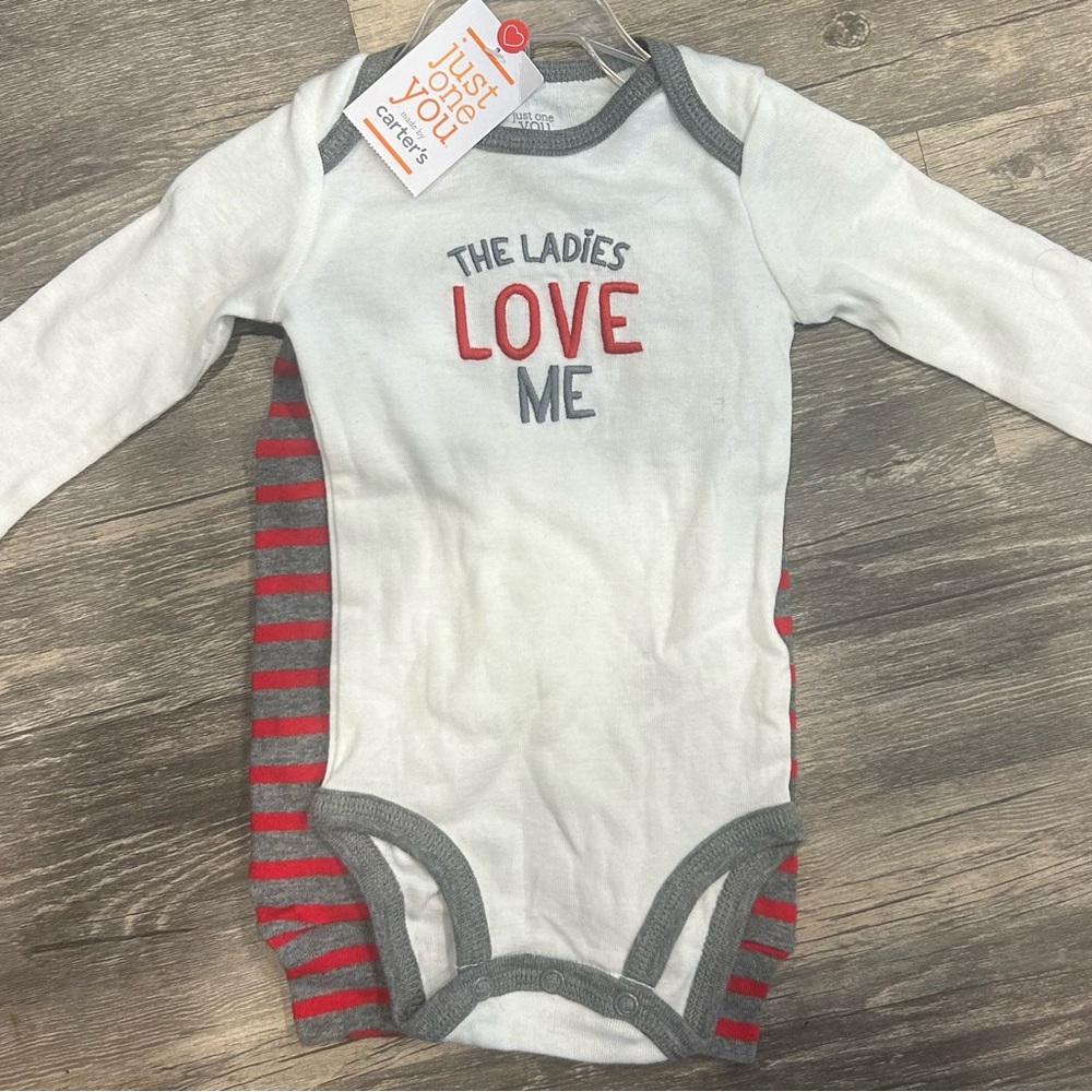 Carter’s 3mo long sleeve shirt/pants set. New with tags.